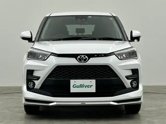 トヨタ ライズ Z 群馬県 2022(令4)年 1万km シャイニングホワイトパール モデリスタ　純正７インチナビ　バックカメラ　レーダークルーズコントロール　ＬＥＤライト　ＡＨＢ　シートヒーター　純正１７インチＡＷ　ステアリングリモコン　ＡＶＨ　電子パーキング　スマートキー　禁煙車