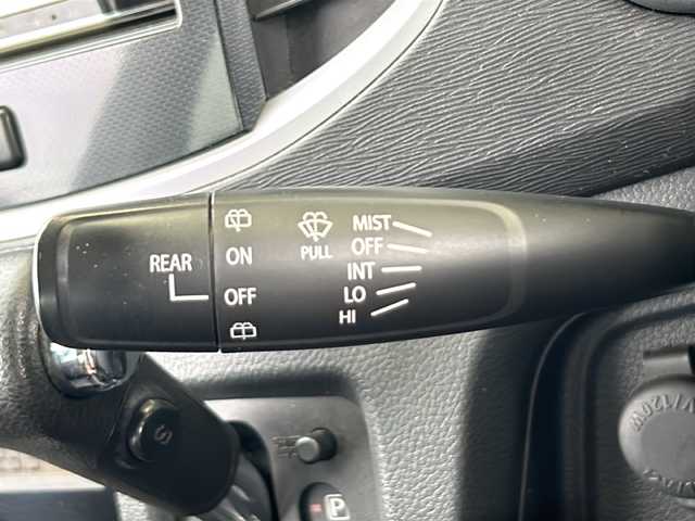 スズキ ワゴンＲ スティングレー X 静岡県 2014(平26)年 5.7万km ルナグレーパールメタリック 社外SDナビ/・フルセグTV/・CD/DVD/・Bluetooth/・SD/主要装備/・純正１４インチアルミ/・プッシュスタート/・ＨＩＤヘッドライト/・オートエアコン/・アイドリングストップ/・フォグランプ/・オートライト/・スマートキー/・パワーウィンドウ（運転席オート）
