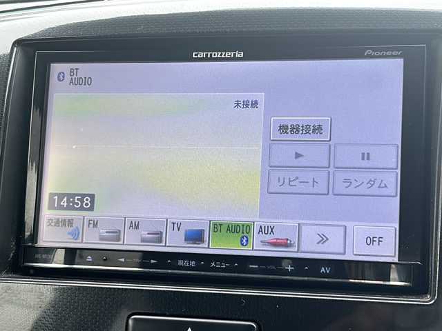 スズキ ワゴンＲ スティングレー X 静岡県 2014(平26)年 5.7万km ルナグレーパールメタリック 社外SDナビ/・フルセグTV/・CD/DVD/・Bluetooth/・SD/主要装備/・純正１４インチアルミ/・プッシュスタート/・ＨＩＤヘッドライト/・オートエアコン/・アイドリングストップ/・フォグランプ/・オートライト/・スマートキー/・パワーウィンドウ（運転席オート）