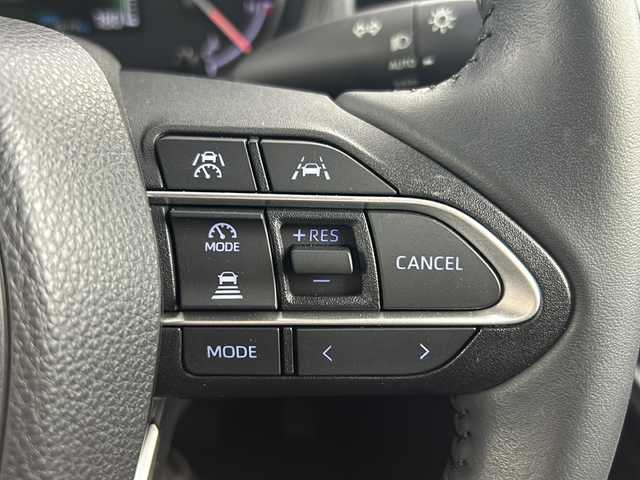 トヨタ ヴォクシー S－Z 愛知県 2022(令4)年 0.9万km アティチュードブラックマイカ 純正10型ナビ　【Bluetooth CD DVD USB　フルセグ】/ビルトインETC2.0/ドライブレコーダー　/両側電動スライドドア　/バックカメラ　/トヨタセーフティセンス/・衝突軽減ブレーキ/・レーンキープアシスト/・オートマチックハイビーム/レーダークルーズコントロール/アイドリングストップ/LEDヘッドライト/ヘッドライトレベライザー/オートライト/純性フロアマット/禁煙車