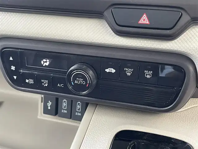 ホンダ Ｎ ＢＯＸ G L ホンダセンシング 大阪府 2018(平30)年 2.9万km プレミアムアガットブラウンP ワンオーナー/純正ナビ(VXM-184Ci)/BT/CD/USB/SD/バックカメラ/片側パワースライドドア/追従機能付きクルーズコントロール/レーンキープアシスト/コーナーセンサー/LEDヘッドライト/革調ステアリングカバー/後席サンシェード/USBポート/スペアキー/ETC