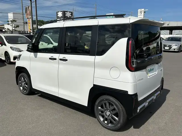 三菱 デリカミニ T プレミアム リミテッド ED 岡山県 2025(令7)年 0.1万km未満 アメジストブラック/シルキーホワイト 登録時走行距離4km/車検2028/6月まで/純正9インチディスプレイオーディオ/(AM.FM.BT)/両側パワースライドドア/全方位カメラ/シートヒーター/クリアランスソナー/衝突軽減ブレーキ/オートブレーキホールド/マイパイロット/・レーダークルーズコントロール/・レーンキープアシスト/ダウンヒルアシストコントロール/ステアリングヒーター/アイドリングストップ/15インチ純正AW