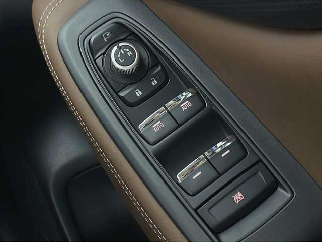 スバル フォレスター ハイブリッド アドバンス 宮城県 2018(平30)年 5万km ホライゾンブルーP 純正ナビ/SD/CD/USB/FM/AM/BT/フルセグTV/バック＆サイド＆フロントカメラ/DIATONEサウンド/アイサイト/コーナーセンサー/ブラインドスポットモニター/衝突軽減ブレーキ/レーンキープアシスト/レーダークルーズコントロール/電動リアゲート/ビルトインETC/革シート/D/N席シートヒーター/D席メモリーシート/革巻きステアリング/ステアリングスイッチ/ハンドルヒーター/デジタルインナーミラー/オートライト/LEDライト/プッシュスタート/スマートキー
