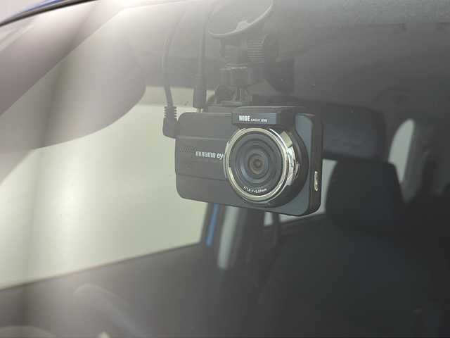 トヨタ タンク G S 岐阜県 2016(平28)年 7.9万km ファインブルーマイカメタリック スマートアシスト/衝突警報機能/衝突回避支援ブレーキ機能/誤発進抑制制御機能/車線逸脱警報機能/クルーズコントロール/純正ナビ/Bluetooth/フルセグTV/CD/DVD/バックカメラ/コーナーセンサー/両側パワースライドドア/ドライブレコーダー前後/ETC2.0/スマートキー/プッシュスタート/純正フロアマット/純正ドアバイザー/LEDヘッドライト/オートライト/電動格納ミラー
