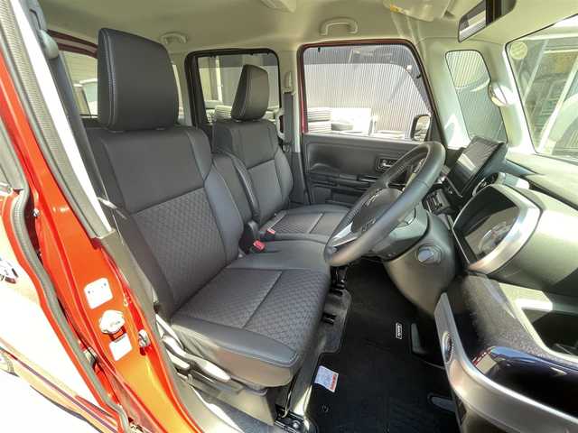 スズキ スペーシア カスタム HYBRID XS 滋賀県 2022(令4)年 2万km フェニックスレッドパール/ブルーイッシュブラックパール 純正9型ナビ/CD/DVD/Bluetooth/フルセグTV/全方位カメラ/両側パワースライドドア/ハーフレザーシート/シートヒーター/プッシュスタート/スマートキー/後方ソナー/LEDヘッドライト/純正アルミホイール