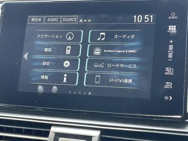 ホンダ アコード EX 群馬県 2021(令3)年 7.7万km プラチナホワイトパール 純正8インチナビ/フルセグTV/バックカメラ/サンルーフ/ビルトインETC/ホンダセンシング/ヘッドアップディスプレイ/ワイヤレス充電器/パワーバックドア/アダプティブクルーズコントロール/LEDヘッドランプ/オートライト/フォグランプ/純正18インチアルミ/革巻きステアリング/パドルシフト/黒革シート/シートヒーター/パワーシート/左右独立温度調整式エアコン/スマートキーシステム/禁煙車