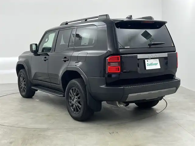 トヨタ ランドクルーザー ２５０ VX 愛知県 2024(令6)年 0.6万km ブラック ４WD/トヨタチームメイト/トヨタセーフティーセンス/・衝突軽減/・ロードサイン　/・クリアランスソナー/・ブラインドスポットモニター/・レーンディパラーチャー/・後方接近警告装置/サンルーフ/純正ディスプレイオーディオナビ/・フルセグ/・Bluetooth/・Applecarplay/パワーバックドア/パワーシート/全方位カメラ/エアシート/シートヒーター/3列シート/7人乗り/ステアリングヒーター/革巻きステアリング/ステアリングリモコン/デジタルインナーミラー/ETC2.0/トノカバー/リアAAC/HDMI/typeC/USB/LEDヘッドライト