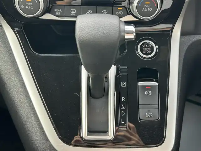 日産 セレナ ハイウェイスターVセレクションⅡ 兵庫県 2018(平30)年 5.1万km マルーンレッド プロパイロット　/両側パワースライドドア　/フリップモニター　/純正ナビ　/フルセグＴＶ　/Bluetooth　/アラウンドビューモニター　/デジタルインナーミラー　/純正ドライブレコーダー　/パーキングアシスト/ETC/CD/DVD/BD/USB/純正フロアマット/純正アルミ