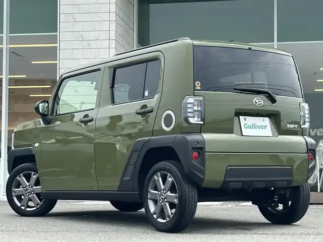 ダイハツ タフト G ターボ 兵庫県 2023(令5)年 3.4万km フォレストカーキメタリック 純正9インチディスプレイオーディオ/フルセグ/Bluetoothオーディオ/HDMi/バックカメラ/ガラスルーフ/ETC/追従クルーズコントロール/LEDヘッドライト/USB入力端子/カーテンエアバック/電動格納ミラー