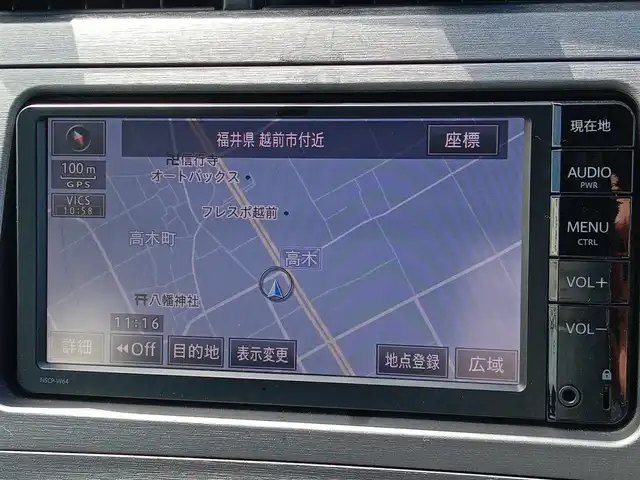 トヨタ プリウス S 福井県 2015(平27)年 6万km ホワイトパールクリスタルシャイン 純正ナビ（NSCP-W64）/・（フルセグTV/CD/DVD/Bluetooth）/バックカメラ/衝突被害軽減システム/オートLEDライト/ETC/エンジンスタートボタン/純正フロアマット/スマートキー