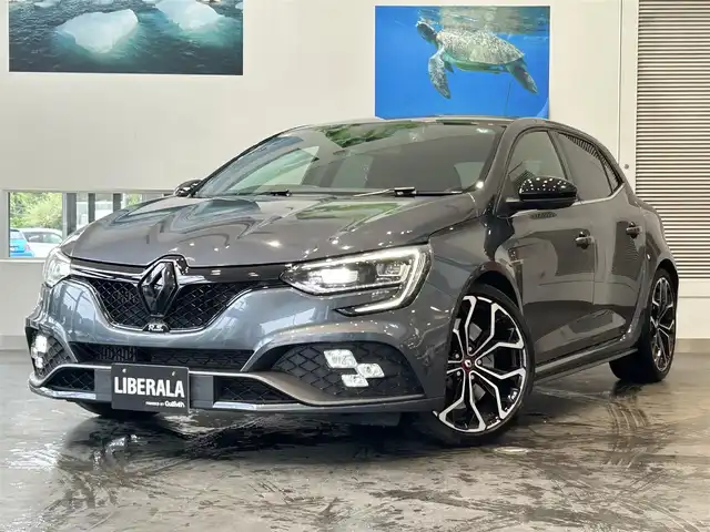 ルノー メガーヌ ルノー スポール 大阪府 2018(平30)年 2.7万km グレー ハーフレザー/シートヒーター/純正ディスプレイオーディオ/applecarplay/バックカメラ/クリアランスソナー/クルコン/ブラインドスポット/純正19インチAW/LEDヘッドライト/ETC/ドラレコ/パドルシフト/スマートキー