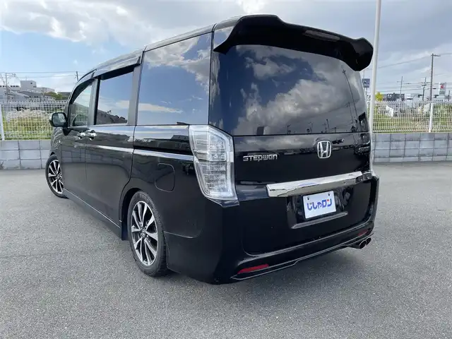 ホンダ ステップワゴン スパーダ Z クールスピリット 大阪府 2013(平25)年 12.4万km プレミアムスパークルブラックパール ”(株)IDOMが運営する【じしゃロン堺店】の自社ローン専用車両になります。/こちらは現金またはオートローンご利用時の価格です。自社ローンご希望の方は別途その旨お申付け下さい”