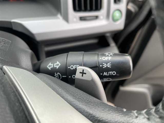 ホンダ ステップワゴン スパーダ Z クールスピリット 大阪府 2013(平25)年 12.4万km プレミアムスパークルブラックパール ”(株)IDOMが運営する【じしゃロン堺店】の自社ローン専用車両になります。/こちらは現金またはオートローンご利用時の価格です。自社ローンご希望の方は別途その旨お申付け下さい”