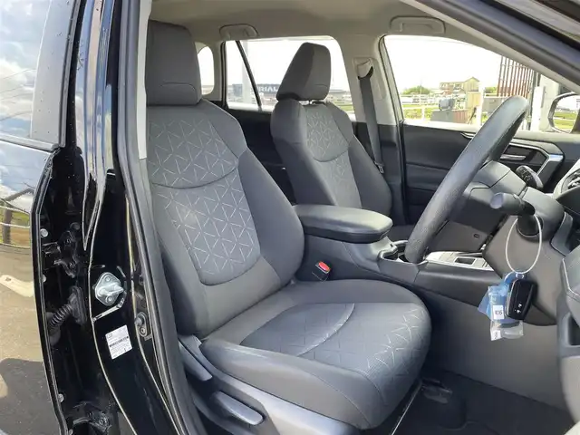 トヨタ ＲＡＶ４ ハイブリットX 佐賀県 2020(令2)年 7.1万km アティチュードブラックマイカ /純正7型メモリーナビ/　TV/Bluetooth//バックカメラ//ETC//ドライブレコーダー//社外レーダー≪ZERO 805V≫//スマートキー//スペアキー//AC100V//トヨタセーフティセンス(衝突回避パッケージ)/　プリクラッシュセーフティ/　レーントレーシングアシスト/　レーダークルーズコントロール/　オートマチックハイビーム/　ロードサインアシスト//保証書//取扱説明書