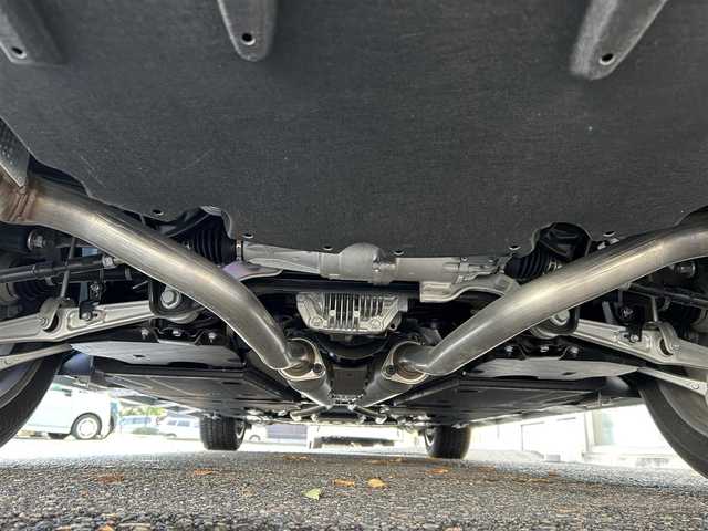 レクサス ＬＳ 500h Iパッケージ 新潟県 2018(平30)年 0.1万km ソニッククォーツ ワンオーナー/メーカーナビ/ETC/クルーズコントロール/プッシュスタート/フルセグテレビ/バックカメラ/アイドリングストップ/ウィンカーミラー/パワーバックドア/パワーシート/シートヒーター/エアシート/衝突軽減/クリアランスソナー/ヘッドアップディスプレイ/プリクラッシュ