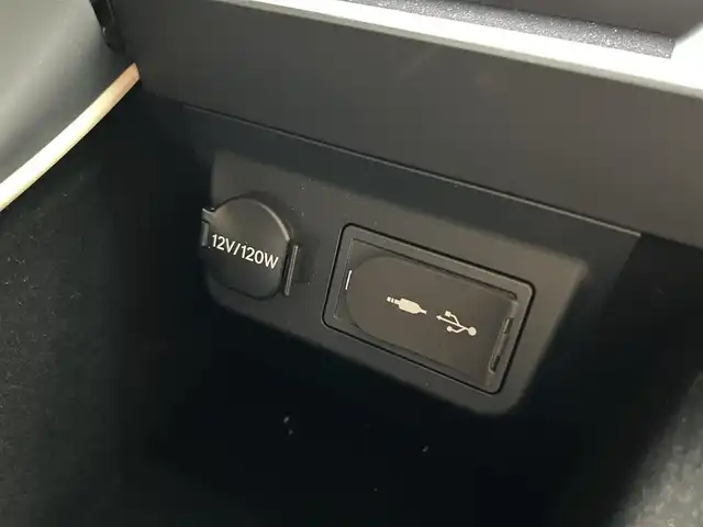 レクサス ＬＳ 500h Iパッケージ 新潟県 2018(平30)年 0.1万km ソニッククォーツ ワンオーナー/メーカーナビ/ETC/クルーズコントロール/プッシュスタート/フルセグテレビ/バックカメラ/アイドリングストップ/ウィンカーミラー/パワーバックドア/パワーシート/シートヒーター/エアシート/衝突軽減/クリアランスソナー/ヘッドアップディスプレイ/プリクラッシュ