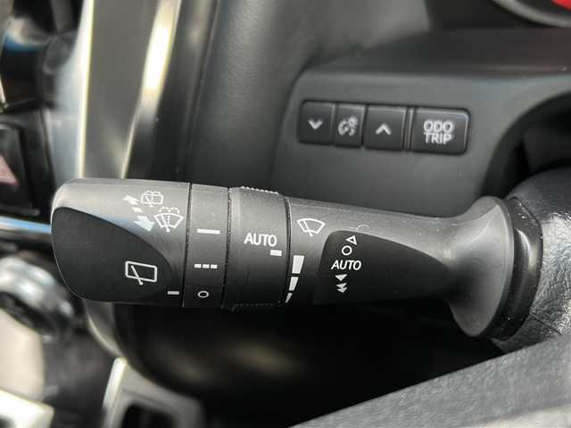 トヨタ アルファード S Cパッケージ 岐阜県 2018(平30)年 14万km ブラック 登録時走行距離139166km/純正ナビ/バックカメラ/フルセグテレビ/ツインルーフ/純正フリップダウンモニター/レザーシート/シートヒーター/エアシート/両側パワースライドドア/電動リアゲート/パワーシート/ドライブレコーダー/クルーズコントロール/ETC/USB/Bluetooth接続/プッシュスタート/スマートキー/スペアキー/コーナーセンサー/レーンキープアシスト/オートライト/オートマチックハイビーム/LEDヘッドライト/純正アルミホイール/純正フロアマット