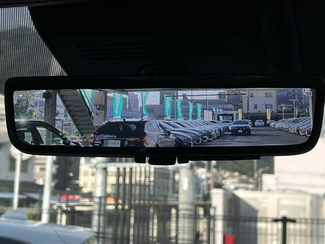 トヨタ ヴェルファイア ハイブリット Z プレミア 広島県 2024(令6)年 1.7万km プラチナホワイトパールマイカ 左右独立ムーンルーフ/トヨタチームメイト/・アドバンストパーク/・パーキングサポートブレーキ（周辺静止物）/・アドバンストドライブ/・緊急時操舵支援/・フロントクロストラフィックアラート/・レーンチェンジアシスト/・ドライバーモニターカメラ/セーフティセンス/・プリクラッシュセーフティ/・レーントレーシングアシスト/・全車速追従機能付レーダークルーズコントロール/・アダプティブハイビームシステム/・ロードサインアシスト/・ドライバー異常時対応システム/・プロアクティブドライビングアシスト/・発進遅れ告知機能/BSM/パーキングサポートブレーキ/デジタルインナーミラー/ドラレコ/純正14インチディスプレイオーディオナビ/・地デジTV/・ETC2.0/パノラミックビューモニター/HUD/両側パワースライドドア/パワーバックドア/サンセットブラウンプレミアムナッパ革シート/シートヒーター/ベンチレーション/パワーシート/メモリーシート/ステアリングヒーター/ステアリングスイッチ/おくだけ充電/フロアマット/ドアバイザー/スマートキー/スペアキー