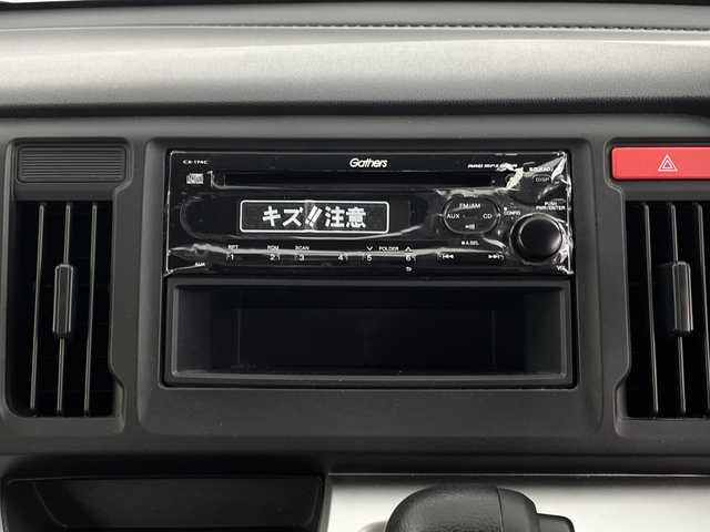 ホンダ Ｎ ＷＧＮ C 新潟県 2017(平29)年 4.2万km ルナシルバーM 4WD/純正オーディオ/　　CD/AUX/FM/AM/シートヒーター/ミラーヒーター/ウィンカーミラー/電格ミラー/ヘッドライトレベライザー/横滑り防止装置