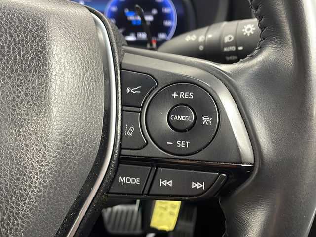 トヨタ ハリアー G 愛知県 2022(令4)年 5.7万km プレシャスブラックパール 純正１２．３インチディスプレイオーディオ　/Bluetooth　フルセグTV　Miracast　FM AM/モデリスタエアロ　/バックモニター　/ビルトインETC2.0/電動パーキングブレーキ/ドライブモードセレクト/ハーフレザーシート　/パワーシート/パワーバックドア/デジタルインナーミラー/LEDヘッドライト/オートライト/オートハイビーム/フォグライト/純正トノカバー/アダプティブクルーズコントロール/トヨタセーフティセンス/レーントレーシングアシスト/ブラインドスポットモニター/ロードサインアシスト/プリクラッシュセーフティ/リヤクロストラフィックアラート/パーキングサポートブレーキ/スマートキー/スペアキー