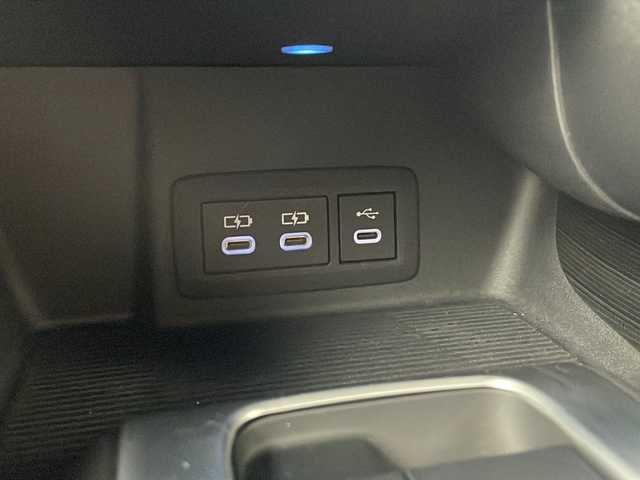 トヨタ ハリアー G 愛知県 2022(令4)年 5.7万km プレシャスブラックパール 純正１２．３インチディスプレイオーディオ　/Bluetooth　フルセグTV　Miracast　FM AM/モデリスタエアロ　/バックモニター　/ビルトインETC2.0/電動パーキングブレーキ/ドライブモードセレクト/ハーフレザーシート　/パワーシート/パワーバックドア/デジタルインナーミラー/LEDヘッドライト/オートライト/オートハイビーム/フォグライト/純正トノカバー/アダプティブクルーズコントロール/トヨタセーフティセンス/レーントレーシングアシスト/ブラインドスポットモニター/ロードサインアシスト/プリクラッシュセーフティ/リヤクロストラフィックアラート/パーキングサポートブレーキ/スマートキー/スペアキー