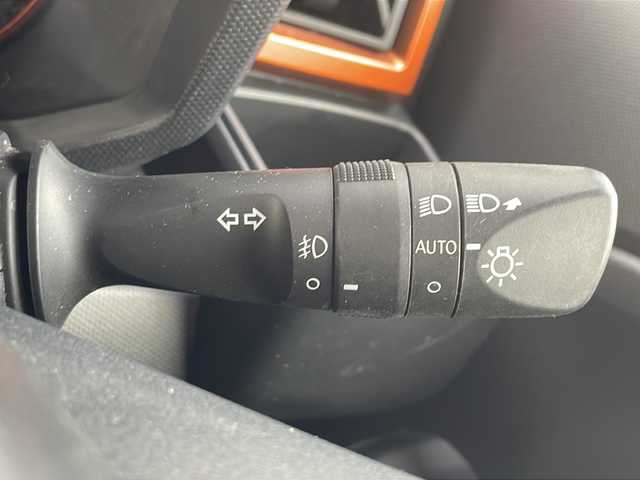 ダイハツ タフト G 茨城県 2020(令2)年 2.2万km スプラッシュブルーM 社外ナビ フルセグ/CD/DVD/AM/FM/ガラスルーフ/前シートヒーター/電動パーキングブレーキ/ブレーキホールド/スマートアシスト/アイドリングストップ/コーナーセンサー/革巻きステアリング/バックカメラ/LEDフォグランプ/LEDオートライト/スマートキー