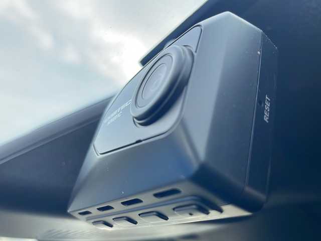 ダイハツ タフト G 茨城県 2020(令2)年 2.2万km スプラッシュブルーM 社外ナビ フルセグ/CD/DVD/AM/FM/ガラスルーフ/前シートヒーター/電動パーキングブレーキ/ブレーキホールド/スマートアシスト/アイドリングストップ/コーナーセンサー/革巻きステアリング/バックカメラ/LEDフォグランプ/LEDオートライト/スマートキー