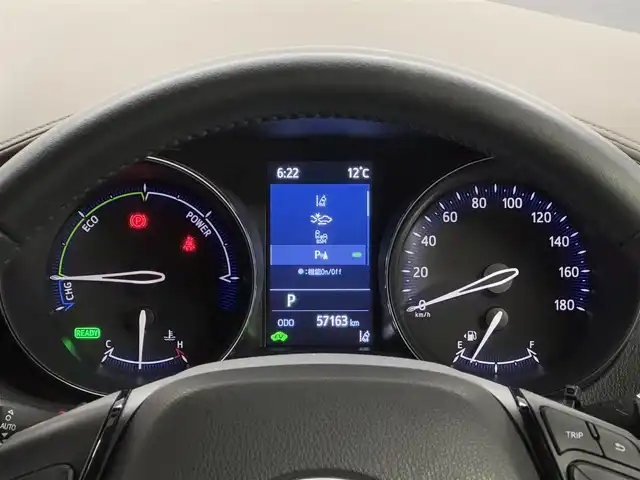 トヨタ Ｃ－ＨＲ G 三重県 2021(令3)年 5.8万km ブラックマイカ ハイブリッド/FF/フロアCVT/純正 8型ディスプレイオーディオ＋ナビ/　（AM/FM/USB/Bluetooth/TV/CarPlay/AndroidAuto）/パノラミックビューモニター/ドライブレコーダー 前後/ビルトイン ETC/Toyota Safety Sense/・プリクラッシュセーフティ［PCS］/・レーンディパーチャーアラート［LDA］（操舵支援あり）/・ブラインドスポットモニター［BSM］/・リヤクロストラフィックアラート［RCTA］/・【OP】インテリジェントクリアランスソナー［パーキングサポートブレーキ（静止物）］/・レーダークルーズ/・オートハイビーム［AHB］/装備/・ハーフレザーシート/・【OP】シートヒーター（D/N）/・【OP】電動ランバーサポート（D）/・オートライトシステム/・LEDヘッドライト/・LEDフロントフォグライト/・純正18inAW/・プッシュスタート/・スマートキーシステム/・保/取/ナビ取/マルチ取