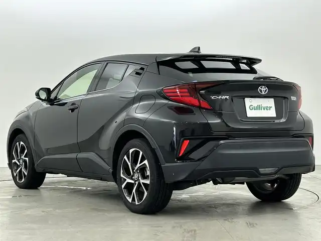 トヨタ Ｃ－ＨＲ G 福岡県 2021(令3)年 5.8万km ブラックマイカ 純正ＤＡナビ（フルセグＴＶ）　/全方位カメラ　/ビルトインＥＴＣ　/前後ドラレコ　/ＡＣＣ　/コーナーセンサー　/衝突軽減ブレーキ　/レーンキープ　/ＢＳＭ　/ＲＣＴＡ　/ハーフレザー　/シートヒーター　/純正１８インチＡＷ
