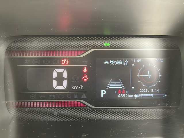 スズキ スペーシア カスタム HYBRID XS ターボ 千葉県 2024(令6)年 0.5万km ピュアホワイトP ワンオーナー/純正ナビ　/フルセグＴＶ　/全方位モニター　/Bluetooth USB AppleCarPlay AndroidAuto DVD CD　/ビルトインＥＴＣ　/前後ドライブレコーダー　/追従クルーズコントロール　/両側パワースライドドア　/ヘッドアップディスプレイ/パドルシフト/ステアリングヒーター/シートヒーター/リアサーキュレーター/コーナーセンサー/デュアルセンサーブレーキサポートII/シーケンシャルウィンカー/パドルシフト/LEDヘッドライト/スマートキー×２/純正フロアマット/保証書/取扱説明書
