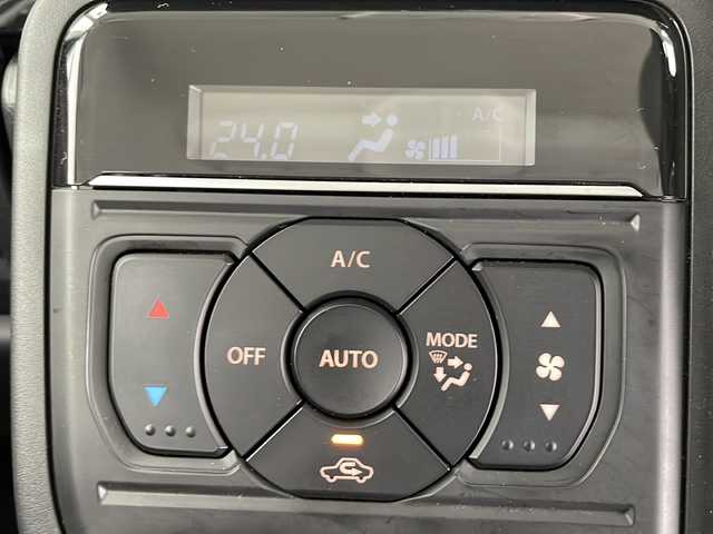 スズキ スペーシア カスタム HYBRID XS ターボ 千葉県 2024(令6)年 0.5万km ピュアホワイトP ワンオーナー/純正ナビ　/フルセグＴＶ　/全方位モニター　/Bluetooth USB AppleCarPlay AndroidAuto DVD CD　/ビルトインＥＴＣ　/前後ドライブレコーダー　/追従クルーズコントロール　/両側パワースライドドア　/ヘッドアップディスプレイ/パドルシフト/ステアリングヒーター/シートヒーター/リアサーキュレーター/コーナーセンサー/デュアルセンサーブレーキサポートII/シーケンシャルウィンカー/パドルシフト/LEDヘッドライト/スマートキー×２/純正フロアマット/保証書/取扱説明書