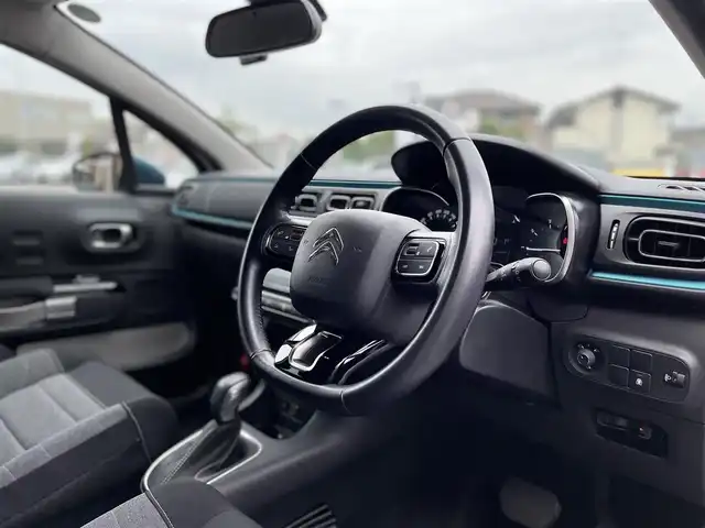 シトロエン Ｃ３ シャイン 栃木県 2021(令3)年 3.3万km 白 ワンオーナー /ディスプレイオーディオ/AppleCarPlay/AndroidAuto/バックカメラ/ETC/クリアランスソナー /アクティブブレーキアシスト /レーンキープアシスト/ブラインドスポット /クルーズコントロール/ドライブレコーダー/LEDヘッドライト/オートライト