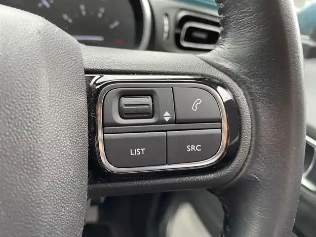 シトロエン Ｃ３ シャイン 栃木県 2021(令3)年 3.3万km 白 ワンオーナー /ディスプレイオーディオ/AppleCarPlay/AndroidAuto/バックカメラ/ETC/クリアランスソナー /アクティブブレーキアシスト /レーンキープアシスト/ブラインドスポット /クルーズコントロール/ドライブレコーダー/LEDヘッドライト/オートライト