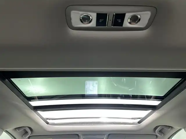 ホンダ ＣＲ－Ｖ EX・マスターピース 福島県 2019(令1)年 4.1万km プラチナホワイトパール サンルーフ/純正メモリーナビゲーション/型式：VRU-195CVi/【CD/DVD/MSV/SD/Bluetooth/フルセグTV】/・バックカメラ/・ETC2.0/・荷室シガーソケット/ホンダセンシング/・衝突軽減ブレーキ/・レーンキープアシスト/・アダプティブクルーズコントロール/電子パーキングブレーキ/・ブレーキオートホールド/パワーバックドア/レザーシート/・運転席＋助手席パワーシート/・運転席ポジションメモリー/・前席シートヒーター/ルーフレール/革巻きステアリング/・ステアリングスイッチ/・チルトステアリング/・パドルシフト/LEDヘッドライト/・オートライト/・フロントフォグライト/電光スカッフプレート/純正18インチアルミホイール/純正フロアマット/電動格納ミラー/プッシュスタート/・スマートキー/・スペアキー/取扱説明書/・ナビゲーション取扱説明書/・保証書