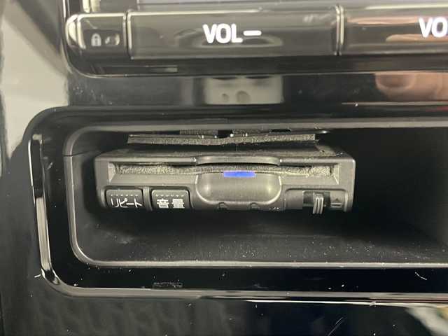 トヨタ タンク カスタムG S 岐阜県 2018(平30)年 4.5万km ブラックマイカメタリック 純正9インチナビ/(AM/FM/CD/DVD/Bluetooth/フルセグTV)/マルチビューモニター/プリクラッシュセーフティー/コーナーセンサー/クルーズコントロール/LEDヘッドライト/シートヒーター/両側パワースライドドア/純正アルミホイール/純正フロアマット/純正ドアバイザー/ETC