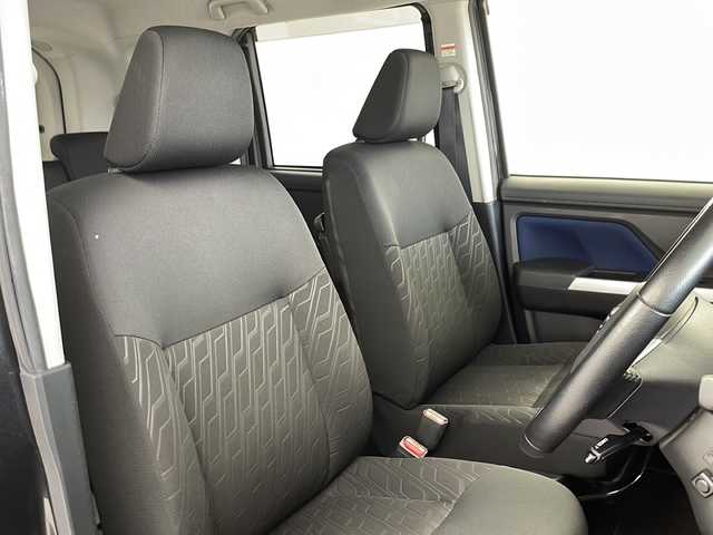 トヨタ タンク カスタムG S 岐阜県 2018(平30)年 4.5万km ブラックマイカメタリック 純正9インチナビ/(AM/FM/CD/DVD/Bluetooth/フルセグTV)/マルチビューモニター/プリクラッシュセーフティー/コーナーセンサー/クルーズコントロール/LEDヘッドライト/シートヒーター/両側パワースライドドア/純正アルミホイール/純正フロアマット/純正ドアバイザー/ETC