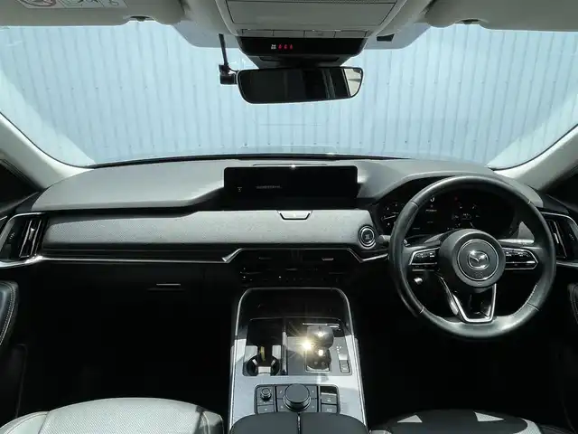 マツダ ＣＸ－６０ XD Lパッケージ 滋賀県 2023(令5)年 1.3万km マシーングレープレミアムM 純正12.3インチナビ/・FM/AM/・USB/HDMI/・Bluetooth/・フルセグTV/・AppleCarPlay/・AndroidAuto/360°ビューカメラ/ステアリングスイッチ/革巻きステアリング/ステアリングヒーター/全席シートヒーター/前席パワーシート/ワイヤレス充電/USB充電【タイプC】/前後ドライブレコーダー/スマートブレーキサポート/レーンキープアシスト/前方誤発進抑制/後方誤発進抑制/ブラインドスポットモニター/前側方車両検知/後側方車両検知/車線逸脱警報/降車時警告/パーキングセンサー/オートワイパー/オートヘッドラライト/LEDヘッドライト/電動格納ミラー