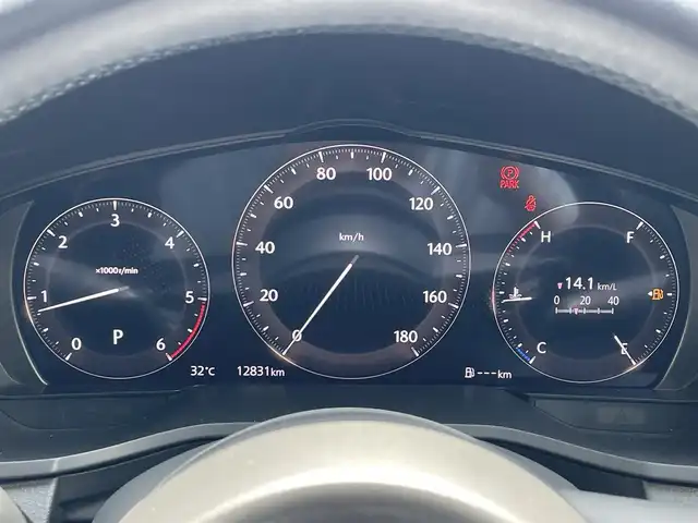 マツダ ＣＸ－６０ XD Lパッケージ 滋賀県 2023(令5)年 1.3万km マシーングレープレミアムM 純正12.3インチナビ/・FM/AM/・USB/HDMI/・Bluetooth/・フルセグTV/・AppleCarPlay/・AndroidAuto/360°ビューカメラ/ステアリングスイッチ/革巻きステアリング/ステアリングヒーター/全席シートヒーター/前席パワーシート/ワイヤレス充電/USB充電【タイプC】/前後ドライブレコーダー/スマートブレーキサポート/レーンキープアシスト/前方誤発進抑制/後方誤発進抑制/ブラインドスポットモニター/前側方車両検知/後側方車両検知/車線逸脱警報/降車時警告/パーキングセンサー/オートワイパー/オートヘッドラライト/LEDヘッドライト/電動格納ミラー