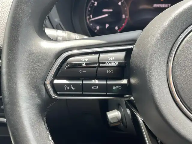 マツダ ＣＸ－６０ XD Lパッケージ 滋賀県 2023(令5)年 1.3万km マシーングレープレミアムM 純正12.3インチナビ/・FM/AM/・USB/HDMI/・Bluetooth/・フルセグTV/・AppleCarPlay/・AndroidAuto/360°ビューカメラ/ステアリングスイッチ/革巻きステアリング/ステアリングヒーター/全席シートヒーター/前席パワーシート/ワイヤレス充電/USB充電【タイプC】/前後ドライブレコーダー/スマートブレーキサポート/レーンキープアシスト/前方誤発進抑制/後方誤発進抑制/ブラインドスポットモニター/前側方車両検知/後側方車両検知/車線逸脱警報/降車時警告/パーキングセンサー/オートワイパー/オートヘッドラライト/LEDヘッドライト/電動格納ミラー