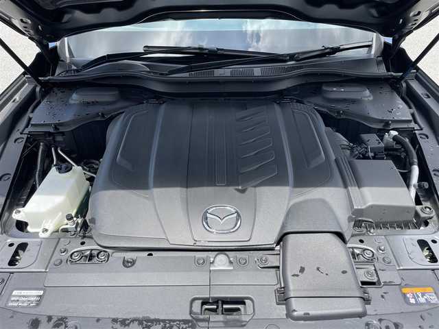 マツダ ＣＸ－６０ XD Lパッケージ 滋賀県 2023(令5)年 1.3万km マシーングレープレミアムM 純正12.3インチナビ/・FM/AM/・USB/HDMI/・Bluetooth/・フルセグTV/・AppleCarPlay/・AndroidAuto/360°ビューカメラ/ステアリングスイッチ/革巻きステアリング/ステアリングヒーター/全席シートヒーター/前席パワーシート/ワイヤレス充電/USB充電【タイプC】/前後ドライブレコーダー/スマートブレーキサポート/レーンキープアシスト/前方誤発進抑制/後方誤発進抑制/ブラインドスポットモニター/前側方車両検知/後側方車両検知/車線逸脱警報/降車時警告/パーキングセンサー/オートワイパー/オートヘッドラライト/LEDヘッドライト/電動格納ミラー