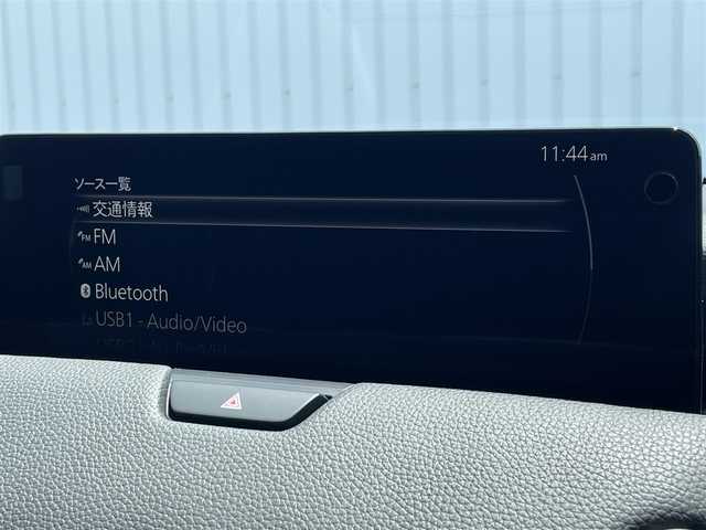 マツダ ＣＸ－６０ XD Lパッケージ 滋賀県 2023(令5)年 1.3万km マシーングレープレミアムM 純正12.3インチナビ/・FM/AM/・USB/HDMI/・Bluetooth/・フルセグTV/・AppleCarPlay/・AndroidAuto/360°ビューカメラ/ステアリングスイッチ/革巻きステアリング/ステアリングヒーター/全席シートヒーター/前席パワーシート/ワイヤレス充電/USB充電【タイプC】/前後ドライブレコーダー/スマートブレーキサポート/レーンキープアシスト/前方誤発進抑制/後方誤発進抑制/ブラインドスポットモニター/前側方車両検知/後側方車両検知/車線逸脱警報/降車時警告/パーキングセンサー/オートワイパー/オートヘッドラライト/LEDヘッドライト/電動格納ミラー