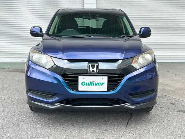 ホンダ ヴェゼル ハイブリッド 高知県 2015(平27)年 5.7万km モルフォブルーP 純正ナビ/　Bluetooth/ワンセグ/　CD/USB/AM/FM/バックカメラ/ドライブレコーダー/ETC/純正フロアマット/社外16インチアルミホイール/クルーズコントロール/プッシュスタート/スマートキー/MTモード付AT/横滑り防止装置/アイドリングストップ/盗難防止装置