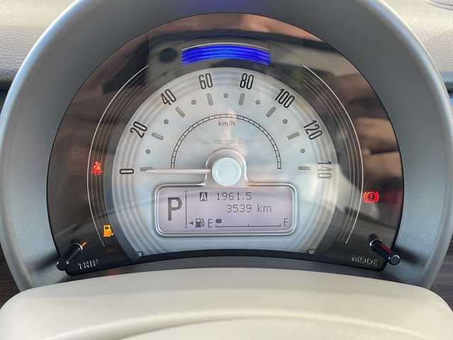 スズキ ラパン ＬＣ X 静岡県 2024(令6)年 0.4万km テラコッタピンクメタリック/アーバンブラウン 2トーン 純正ディスプレイオーディオ/・Bluetooth/・USB/・AM/・FM/主要装備/・衝突軽減/・レーンキープ/・バックカメラ/・シートヒーターD/N席/・ハーフレザーシート/・スマートキー/・プッシュスタート/・純正アルミホイール/・純正フロアマット/・LEDヘッドライト/・オートライト/・オートハイビーム/・ステアリングスイッチ