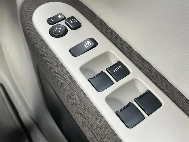 スズキ ラパン ＬＣ X 千葉県 2024(令6)年 0.4万km テラコッタピンクメタリック/アーバンブラウン 2トーン セーフティサポート/・衝突軽減ブレーキ/レーンキープアシスト/・コーナーセンサー(後)/誤発進誤後進抑制/・ふらつき警報/先行車発進お知らせ/・オートハイビーム/標識認識/純正7インチディスプレイオーディオ/・BT/USB/カープレイ/バックカメラ/ステアリングスイッチ/ナノイーX付エアコン/ツートンカラー革巻きステアリング/ハーフレザーシート(ブラウン)/シートヒーター(D/N席)/スマートキー/プッシュスタート/LEDヘッドライト/オートライト/アイドリングストップ/電動格納/ウィンカーミラー/純正フロアマット