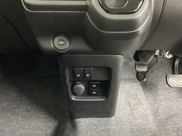 スズキ ハスラー HYBRID X 鹿児島県 2023(令5)年 2.3万km ピュアホワイトP 純正9インチメモリナビゲーション/フルセグ BT CD DVD FM AM/全方位カメラ/レーンキープアシスト/レーダークルーズコントロール/D/N席シートヒーター/シートバックテーブル/LEDヘッドライト/フォグライト/AUTOライト/スマートキー/純正15インチアルミホイール