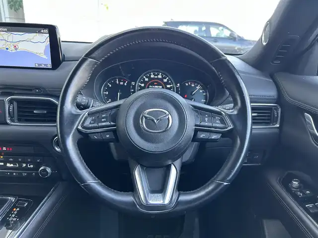 マツダ ＣＸ－８ XD プロアクティブ Sパッケージ 静岡県 2020(令2)年 5.7万km スノーフレイクホワイトパールマイカ ７人乗り/ディーゼルターボ/電動スライドガラスサンルーフ/純正ＳＤナビ/全周囲カメラ/フルセグＴＶ/ＢＯＳＥサウンド/10スピーカー/ＥＴＣ/追従クルーズ/シートヒーター/ベンチレーション/ＨＵＤ/ルーフレール/電動リアゲート/ＬＥＤヘッド/フォグランプ/黒レザーシート/純正１９ＡＷ