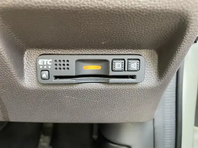 ホンダ フリード ハイブリット G ホンダセンシング 滋賀県 2020(令2)年 7万km プラチナホワイトパール 純正9インチナビ/【Bluetooth/CD/DVD/フルセグTV】/両側パワースライド/バックカメラ/追従クルーズコントロール/リアソナー/LEDヘッドライト/オートライト/ビルトインETC/前方ドライブレコーダー/プッシュスタート/スマートキー/ステアリングリモコン