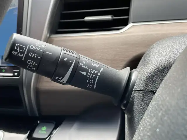 ホンダ フリード ハイブリット G ホンダセンシング 滋賀県 2020(令2)年 7万km プラチナホワイトパール 純正9インチナビ/【Bluetooth/CD/DVD/フルセグTV】/両側パワースライド/バックカメラ/追従クルーズコントロール/リアソナー/LEDヘッドライト/オートライト/ビルトインETC/前方ドライブレコーダー/プッシュスタート/スマートキー/ステアリングリモコン