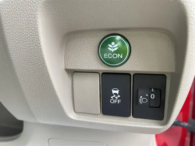 ホンダ Ｎ ＯＮＥ ツアラー 石川県 2013(平25)年 4.3万km ミラノレッド 4WD/純正メモリーナビ/CD/DVD/ワンセグTV/ETC/スマートキー/プッシュスタート/電動ミラー/ベンチシート/社外アルミホイール/純正ホイール&スタッドレス