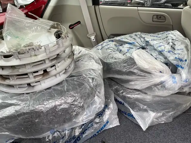 ホンダ Ｎ ＯＮＥ ツアラー 石川県 2013(平25)年 4.3万km ミラノレッド 4WD/純正メモリーナビ/CD/DVD/ワンセグTV/ETC/スマートキー/プッシュスタート/電動ミラー/ベンチシート/社外アルミホイール/純正ホイール&スタッドレス